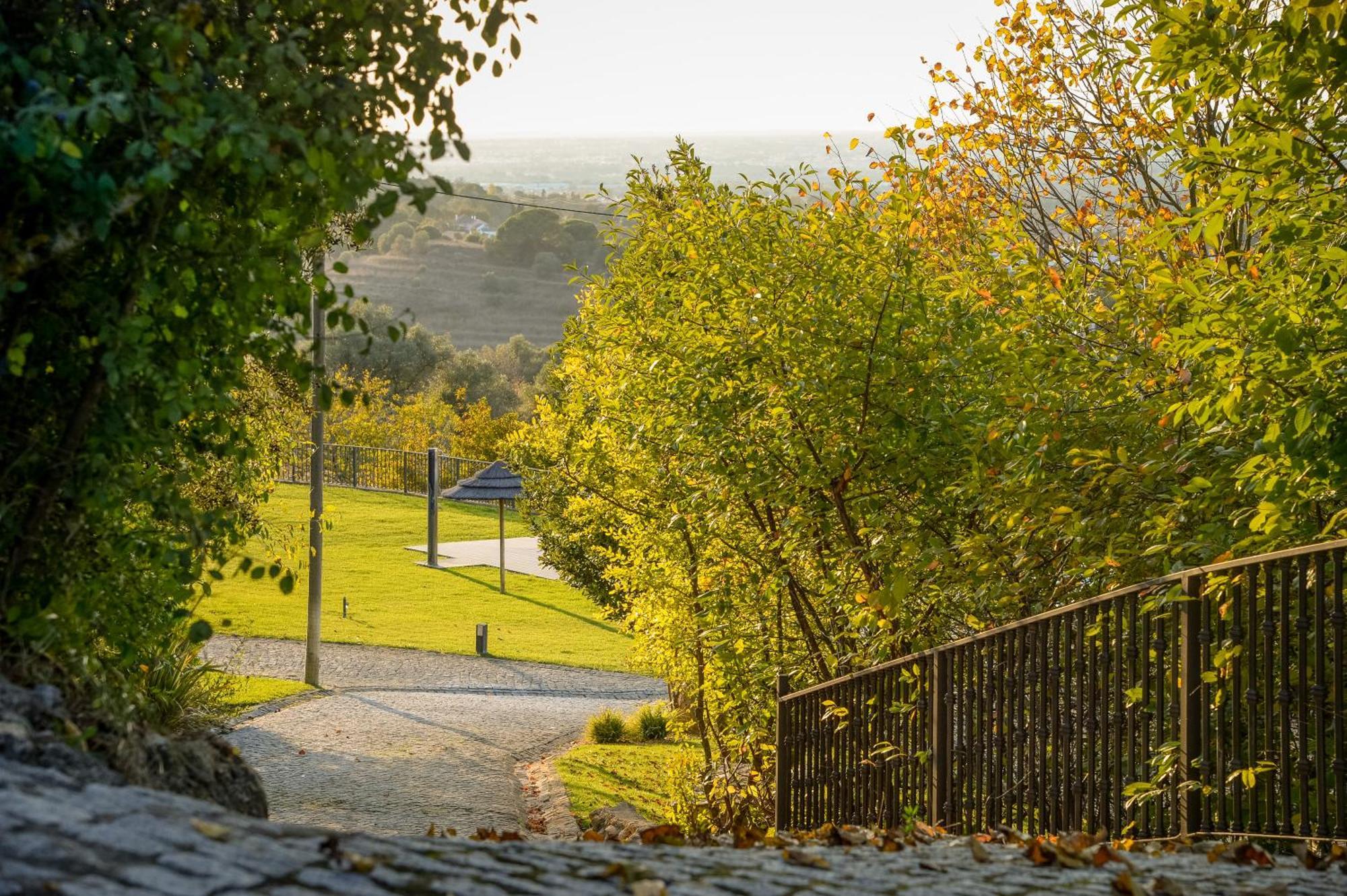 Quinta Do Louro Guest House Palmela Luaran gambar