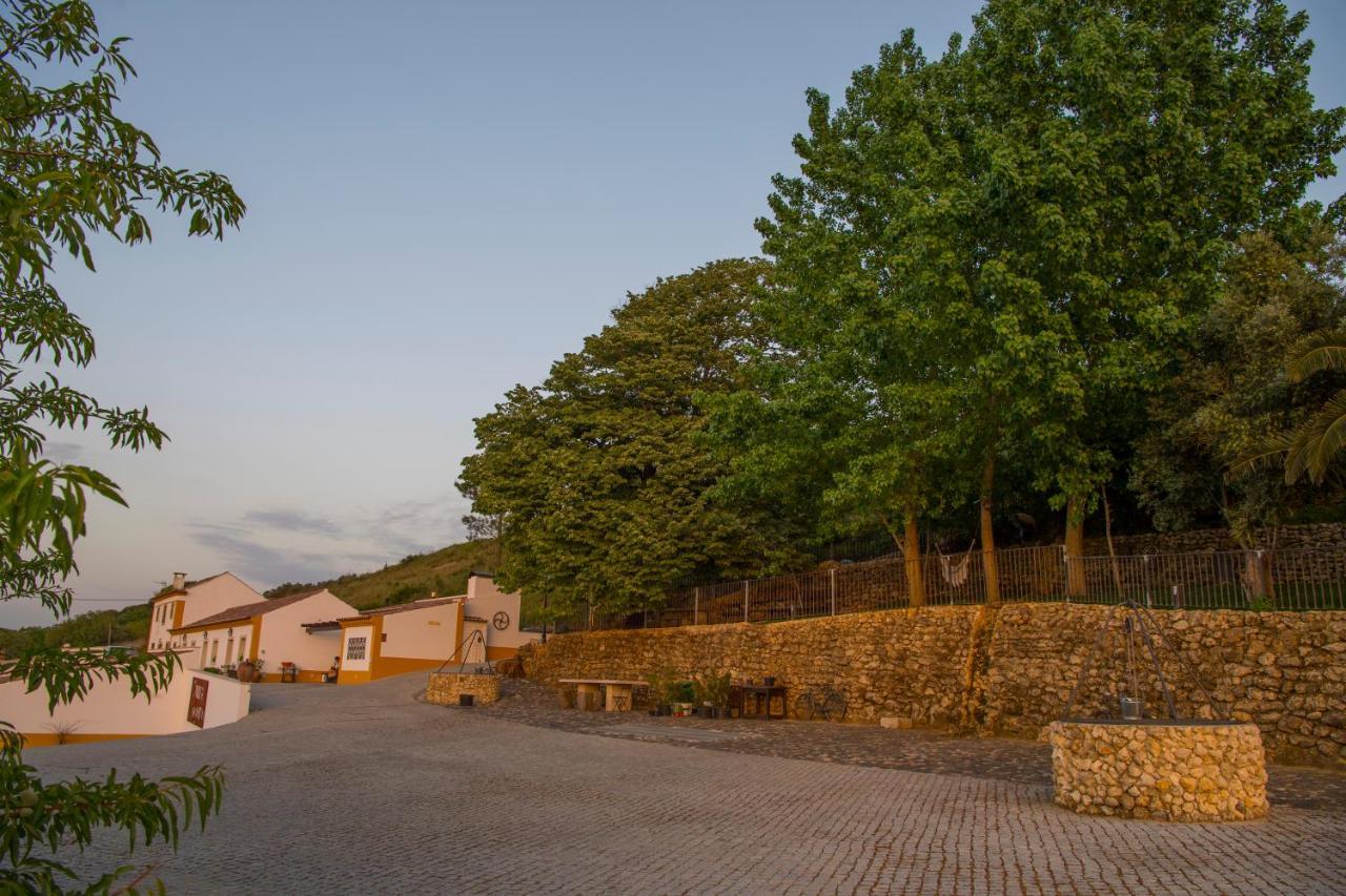 Quinta Do Louro Guest House Palmela Luaran gambar